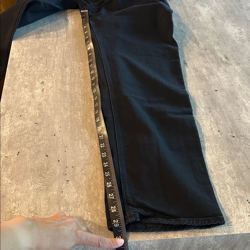 Hugo Boss Cashmere-Touch Denim Men's Black Jeans - Picture 9 of 14